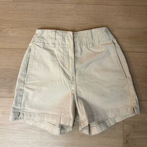 H&M Cream Women's shorts